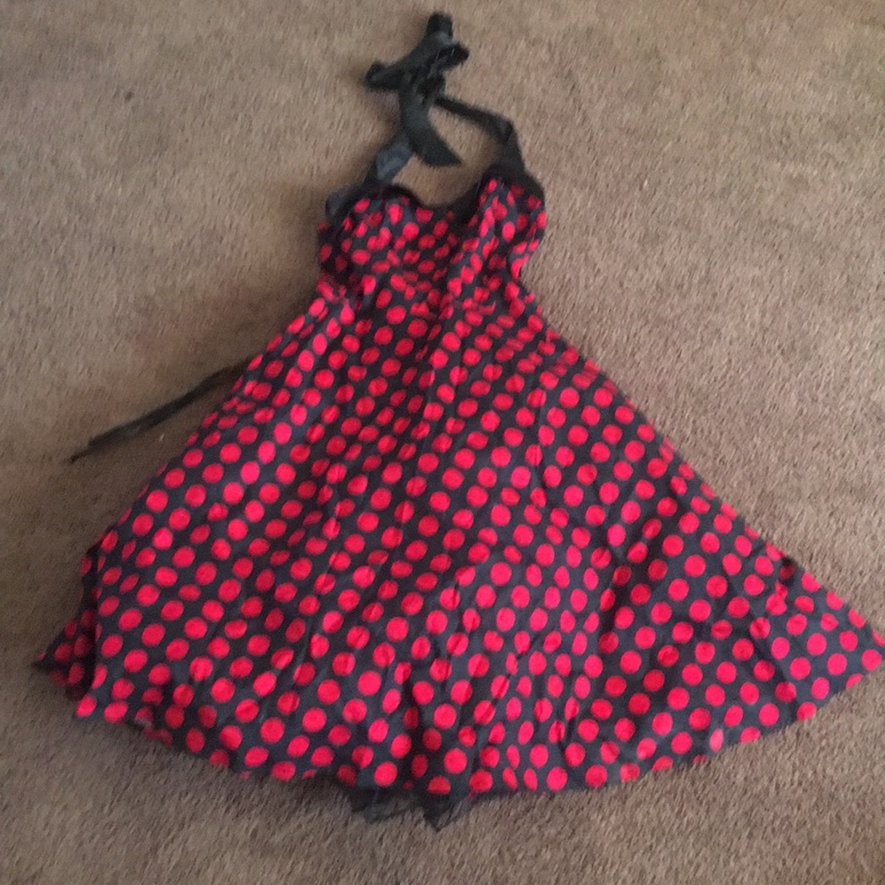 Dress - Picture 4 of 7